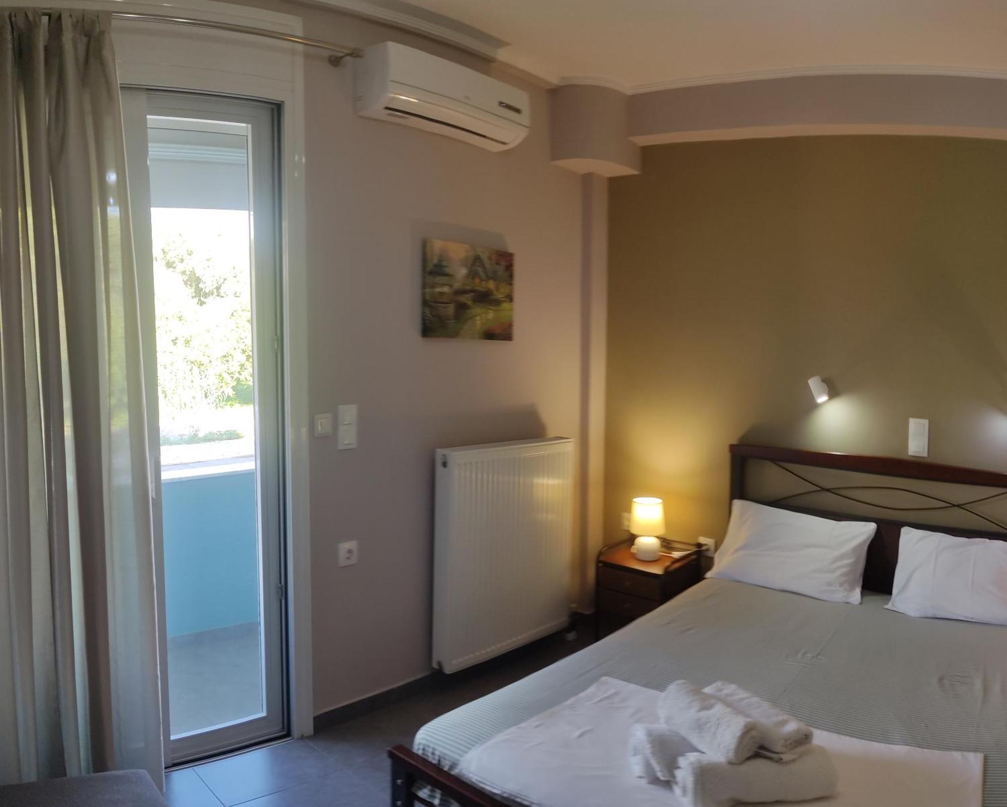Vasilikis Apartment Kalamáta Kültér fotó